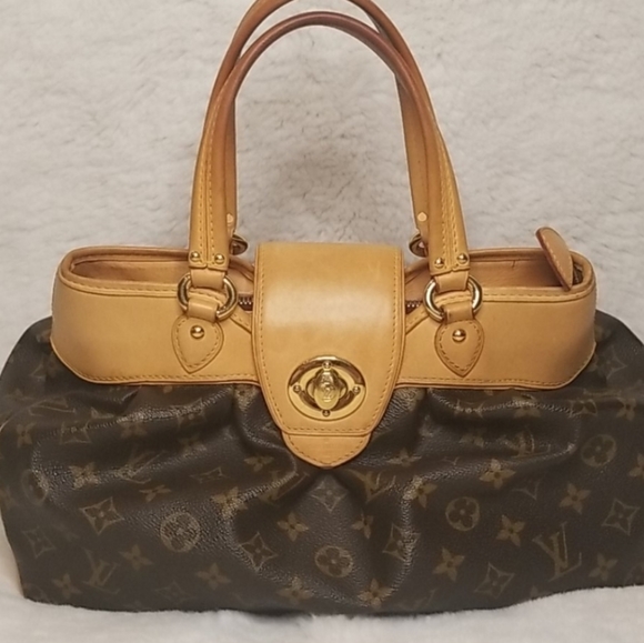 LOUIS VUITTON BOETIE PM - Picture 1 of 15